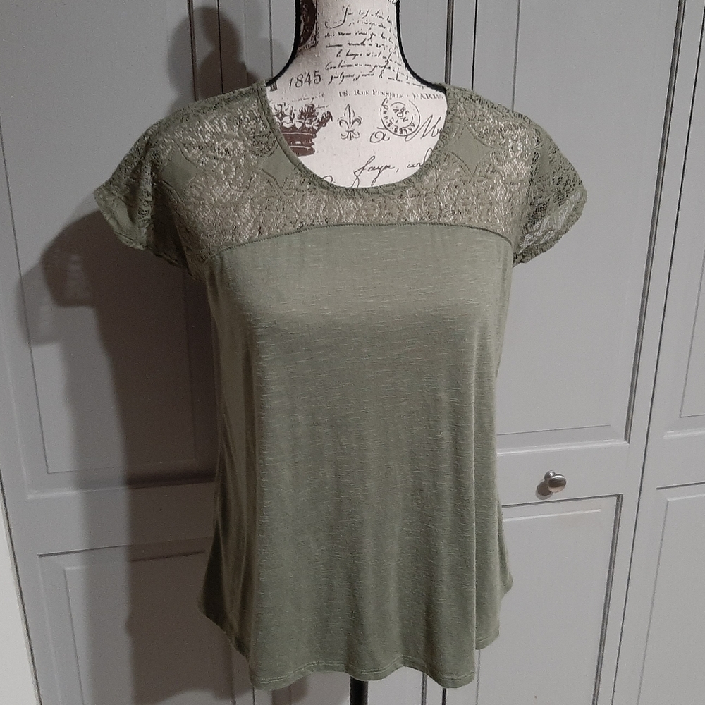 No boundaries  top